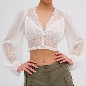 For Love and Lemons Lace Blouse - Summer 2024 collection / Size M / NWT